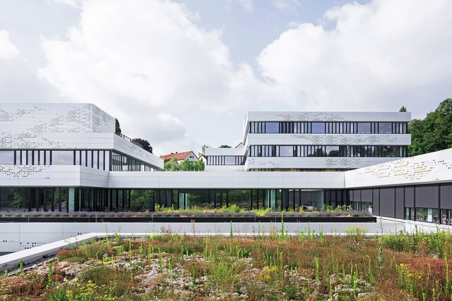 Escola Central Norte / wulf architekten - Escola Secundária
