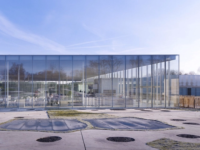 Louvre Lens / SANAA - Exterior Photography, Gallery, Facade