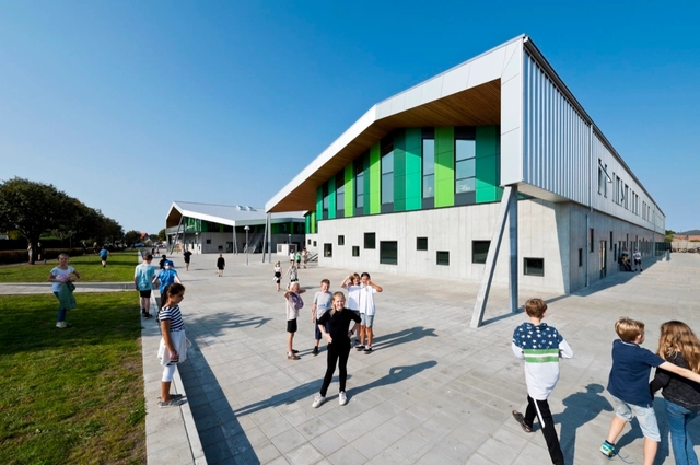 Aabybro School  / CEBRA - Schools , Facade