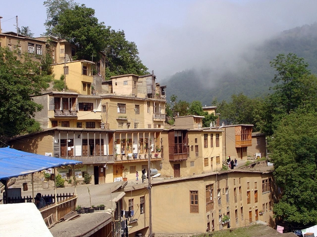 Where Roofs and Streets Become One: Iran’s Historic Village of Masuleh - Featured Image
