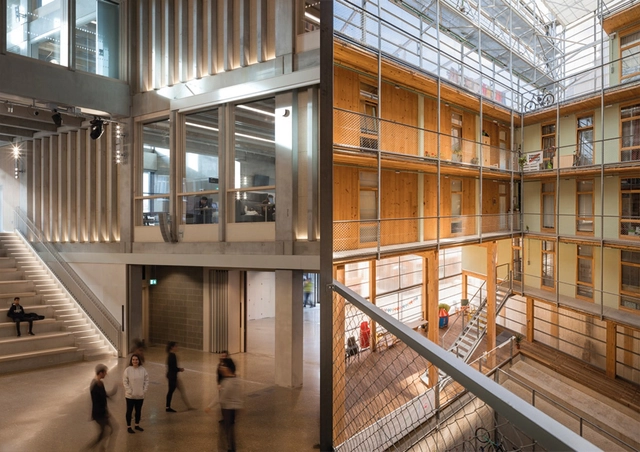 Town House de Grafton Architects e La Borda de Lacol vencem o Prêmio Mies UE 2022 - Imagem de Destaque