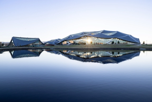 Google’s Bay View Campus Designed by BIG and Heatherwick Studio Opens in Silicon Valley, California - Featured Image