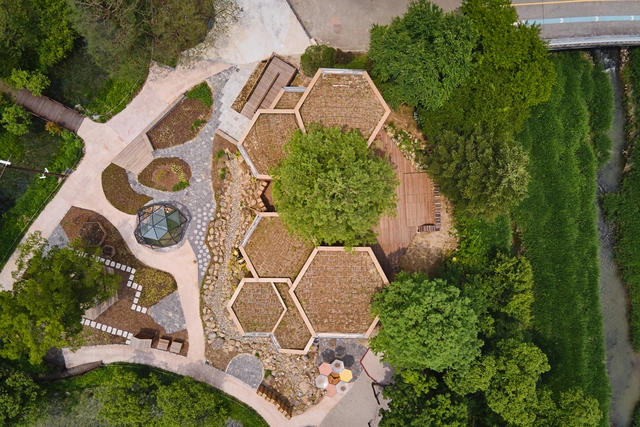 六边形平面：建筑构图中的几何组成 - 主图