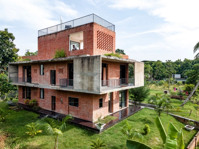Casa de Noshu Molla / RIVERINE Architecture - Fotografía exterior, Casas, Jardín, Fachada