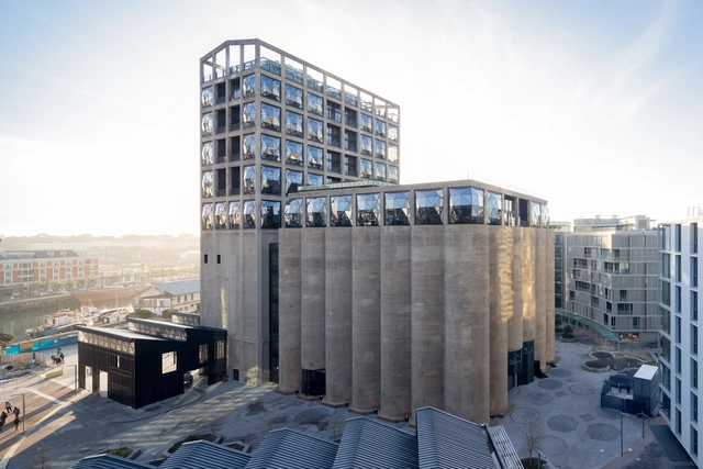 From Silos to Iconic Spaces: 15 Projects That Repurpose Industrial Structures - Featured Image