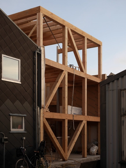 Casa de madera I / Jespersen Nodtvedt - Fotografía interior, Casas, Fachada, Fijación Vigas