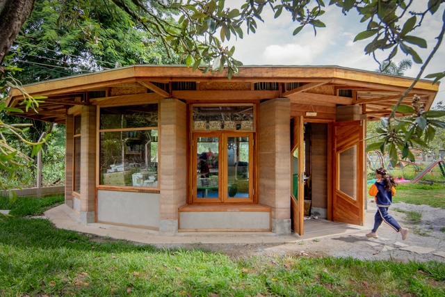 Uma Escola Sustentável Brasil / Sem Muros Arquitetura Integrada - Fotografia de Exterior, Escolas, Viga